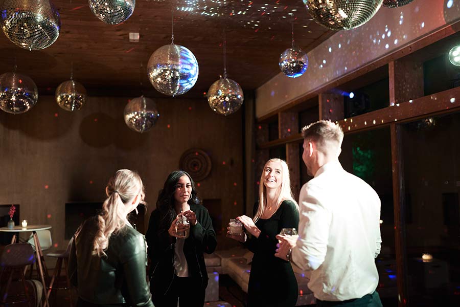 Holzhotel-Forsthofalm-Leogang-Events-DJ-Veranstaltungen-(38).jpg